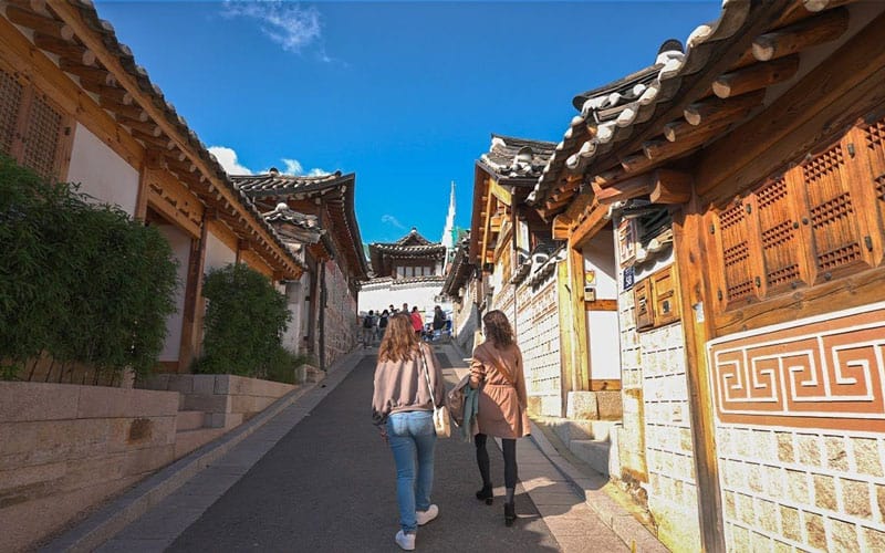 Bukchon Hanok Village Walk