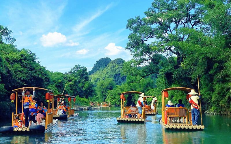 Yulong River Bamboo Rafting
